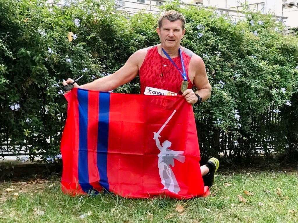 Единственный в России, кто решился: Олег Савченко готовится пересечь «Четыре пустыни» после покорения «Семи вершин»