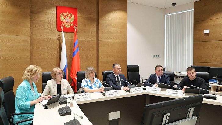 Волгоградские депутаты поддержали новые льготы для матерей-героинь