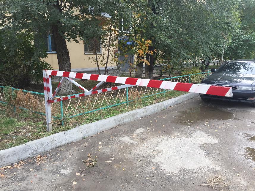 В Волгограде чиновники начали массовый снос незаконно установленных объектов