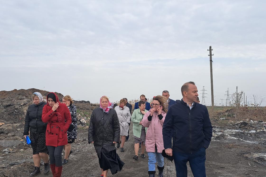 Экосовет требует принять меры по ликвидации несанкционированной свалки под Волжским