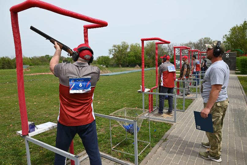 Работники «Красного Октября» удивили снайперской стрельбой