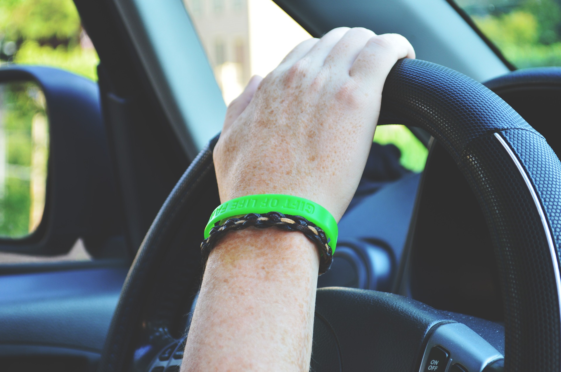 Волгоградским подросткам могут разрешить управление автомобилем с 16 лет