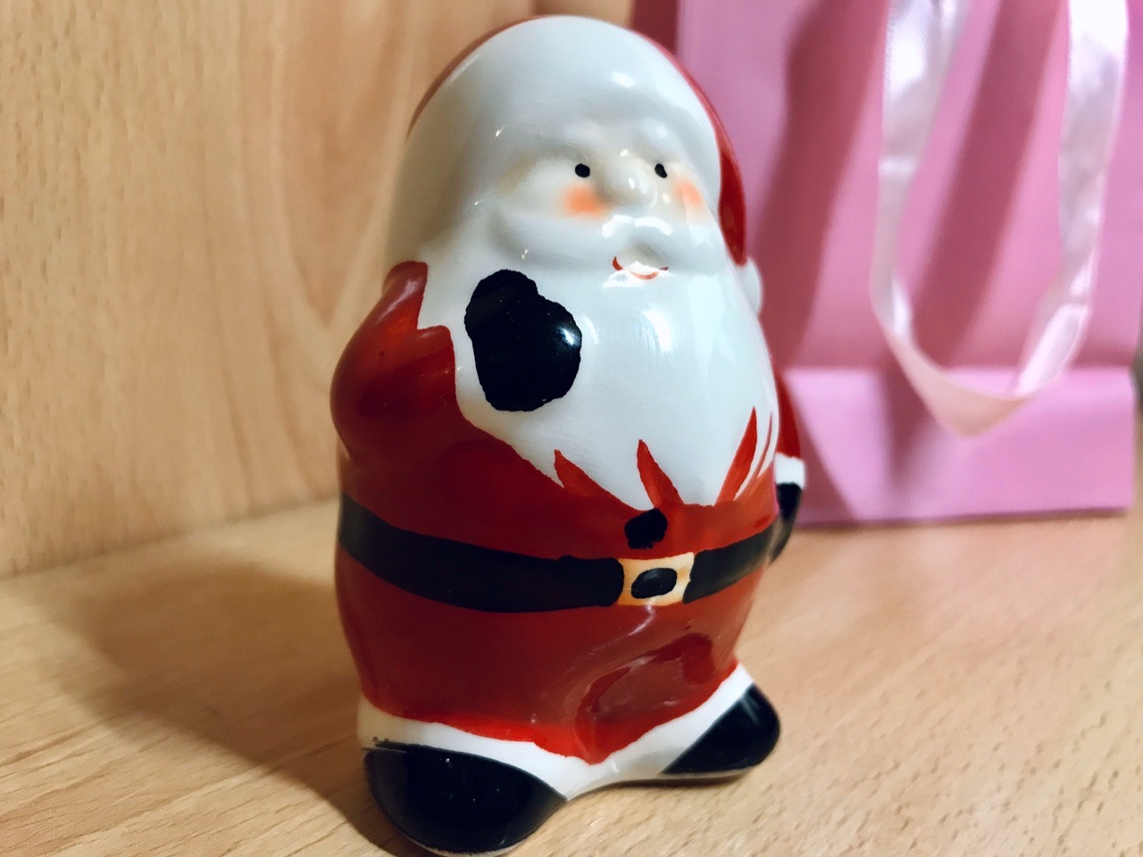 Агрессивные волгоградцы набросились с кулаками на Деда Мороза