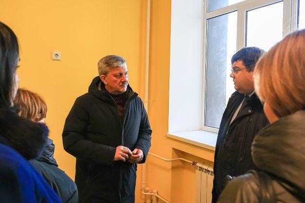 Стало известно, сколько денег из бюджета забирает жена мэра Волгограда