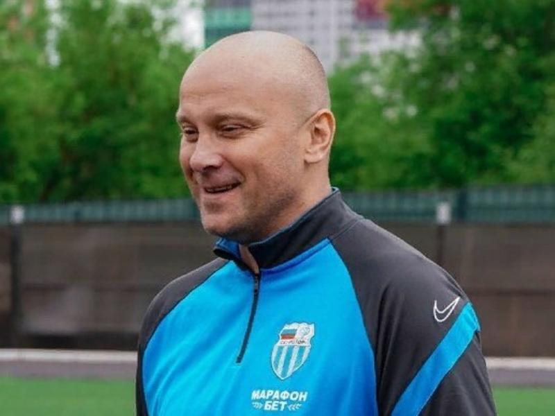 Рекечинский опроверг слухи об уходе главного тренера «Ротора»