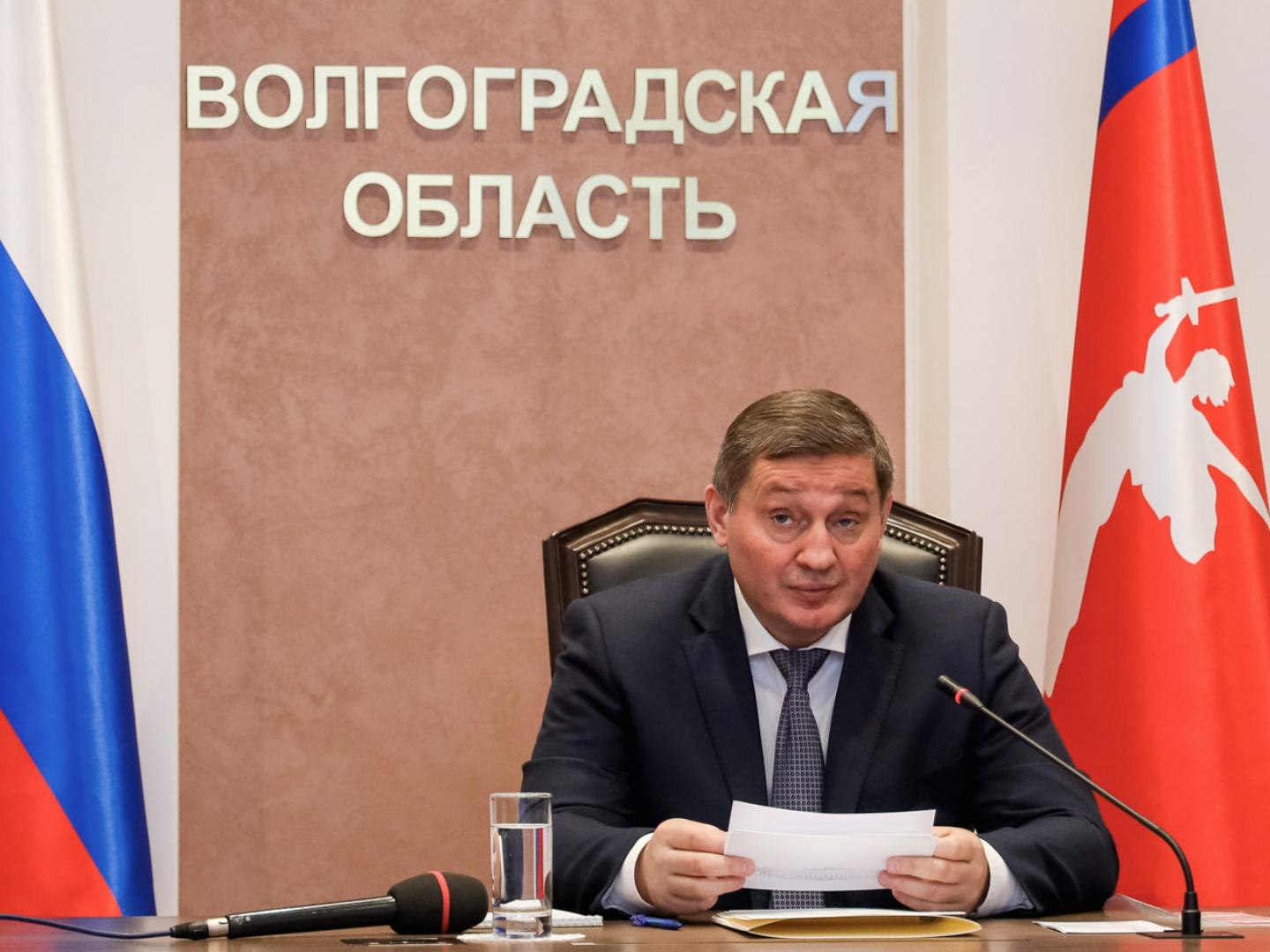 Андрей Бочаров ввел карантин по бешенству в двух районах Волгоградской области