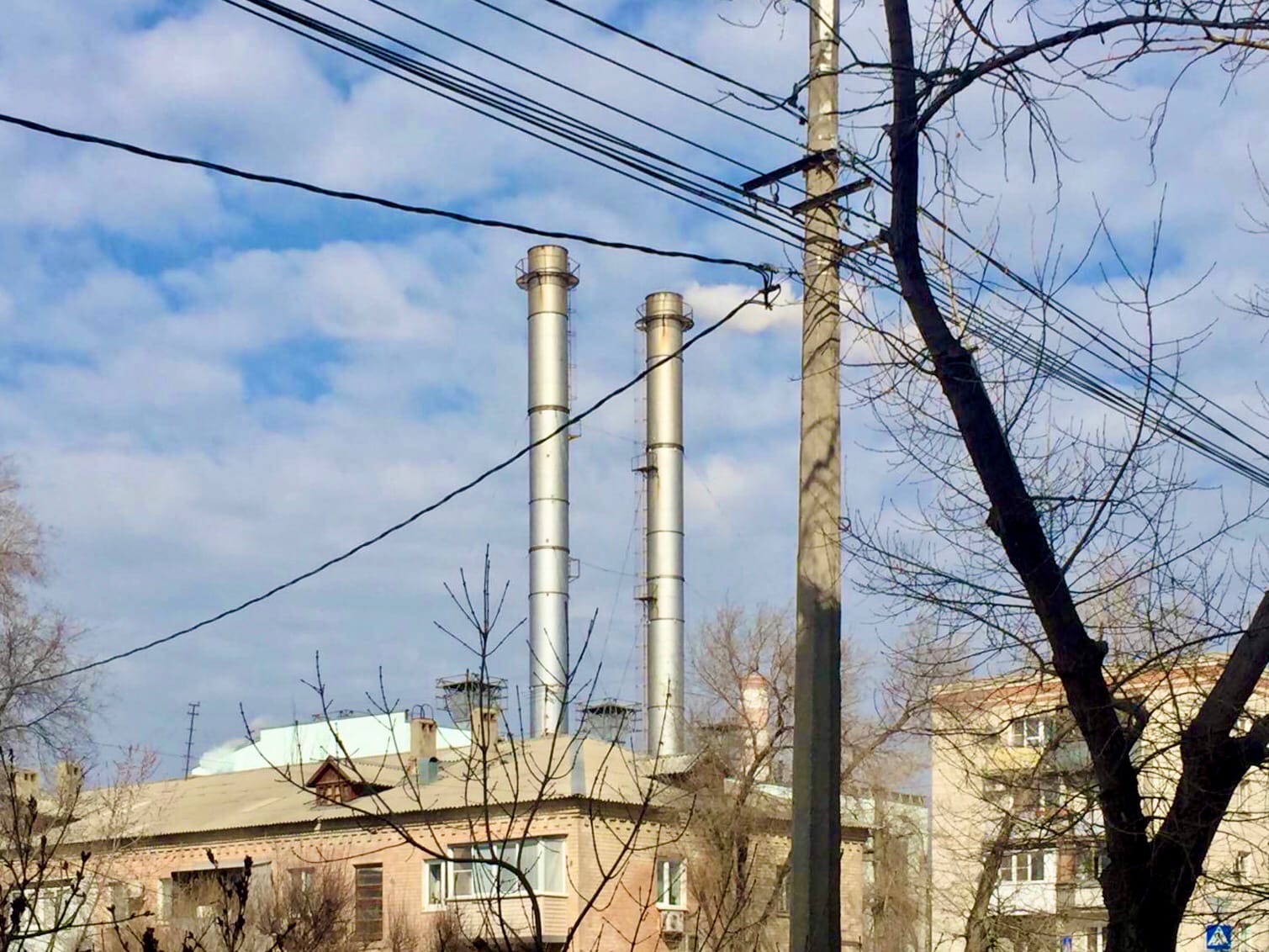 На сутки выключили горячую воду в пятиэтажке на юге Волгограда