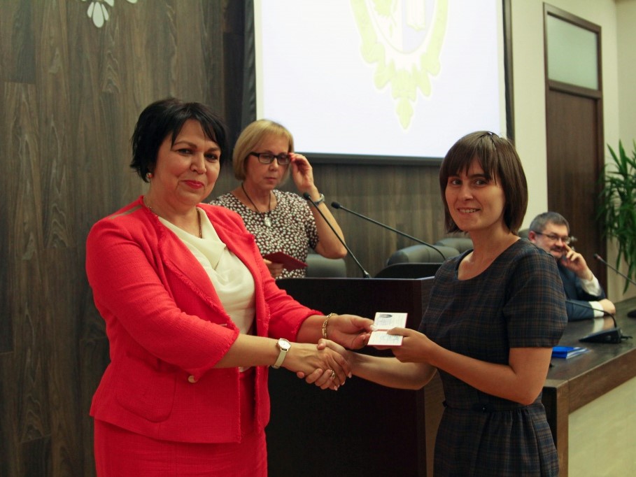 Руководитель штаба Навального призвал на выборах ректора ВолГУ поддержать кандидатуру Аллы Калининой