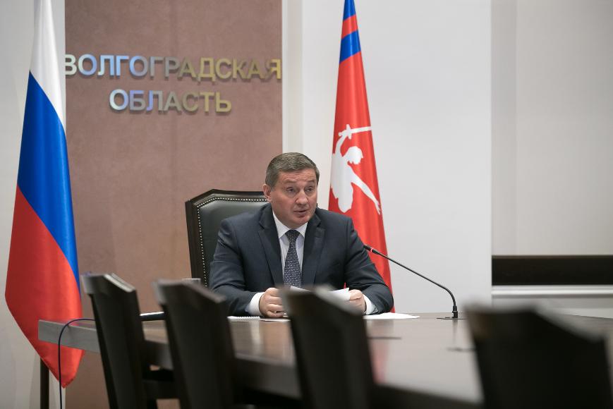 Губернатор распорядился проверить все жилые дома рядом с местом взрыва газа на АЗС в Волгограде