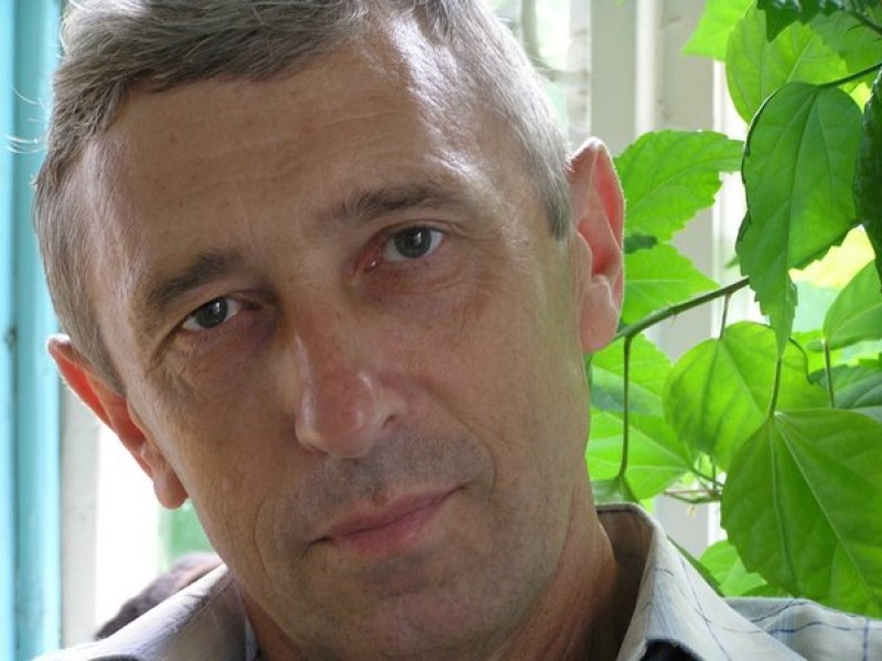 Экс-депутат Верховного совета СССР из Волгограда удумал пичкать кандидатов в депутаты Госдумы пальмовым маслом 