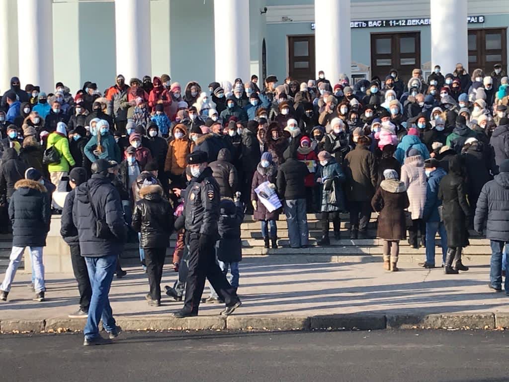 Защитники волгоградского времени записали обращение к Президенту РФ