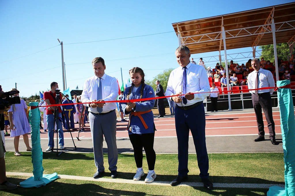 Вице – губернатора Владимира Попкова отправляют в отставку и ликвидируют его должность
