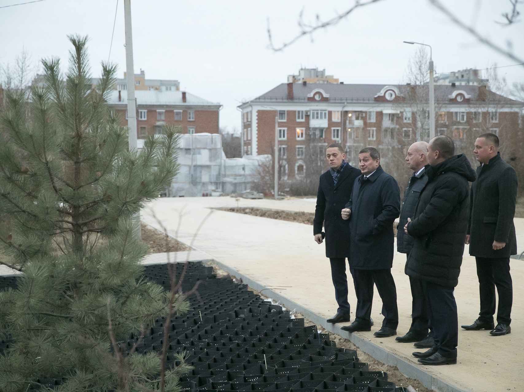 «Заждались»: реконструкция в парке имени Гагарина Волгограда продолжается