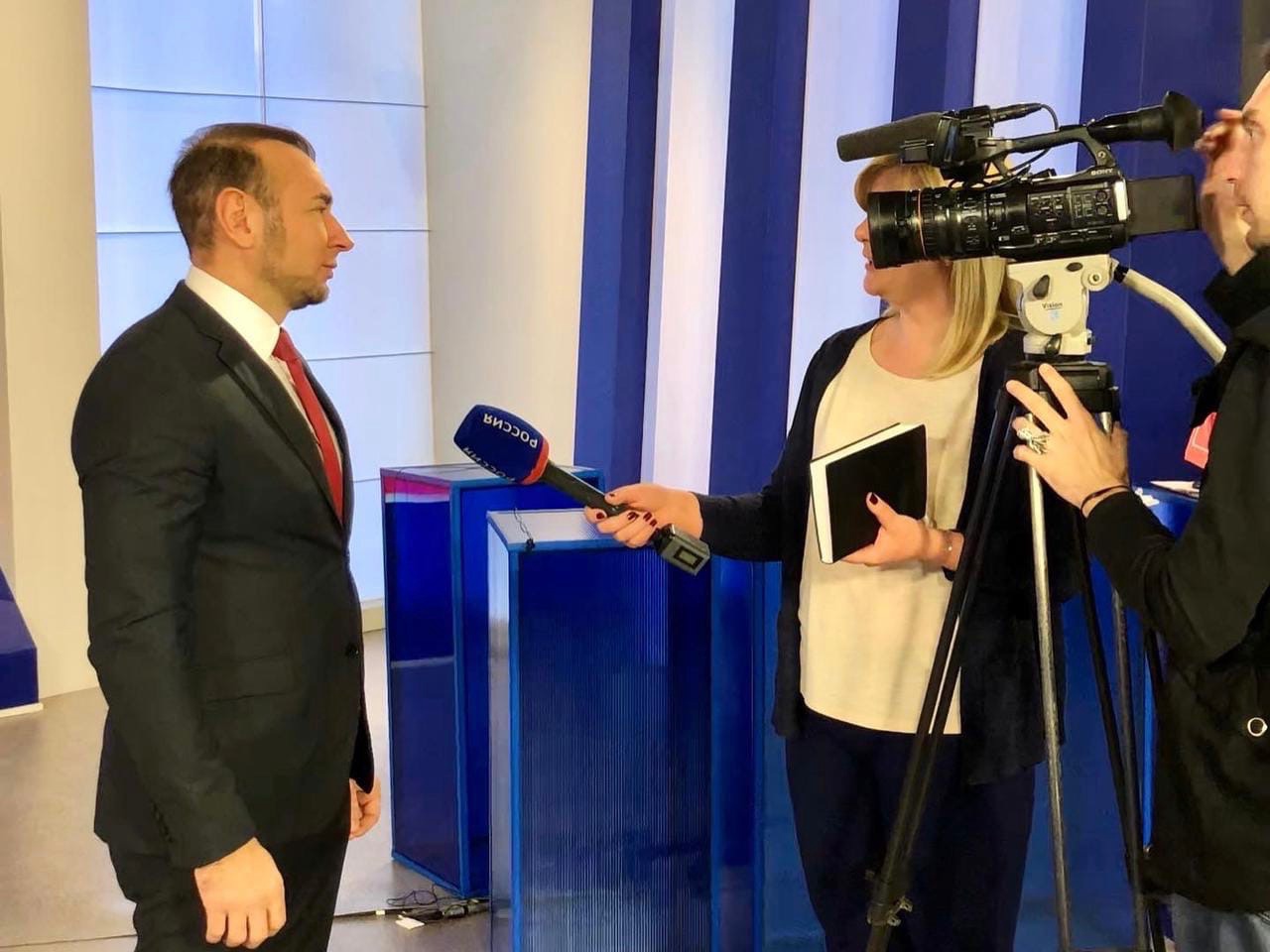 Волгоградский депутат-коммунист признался в любви к представителям древнейшей профессии