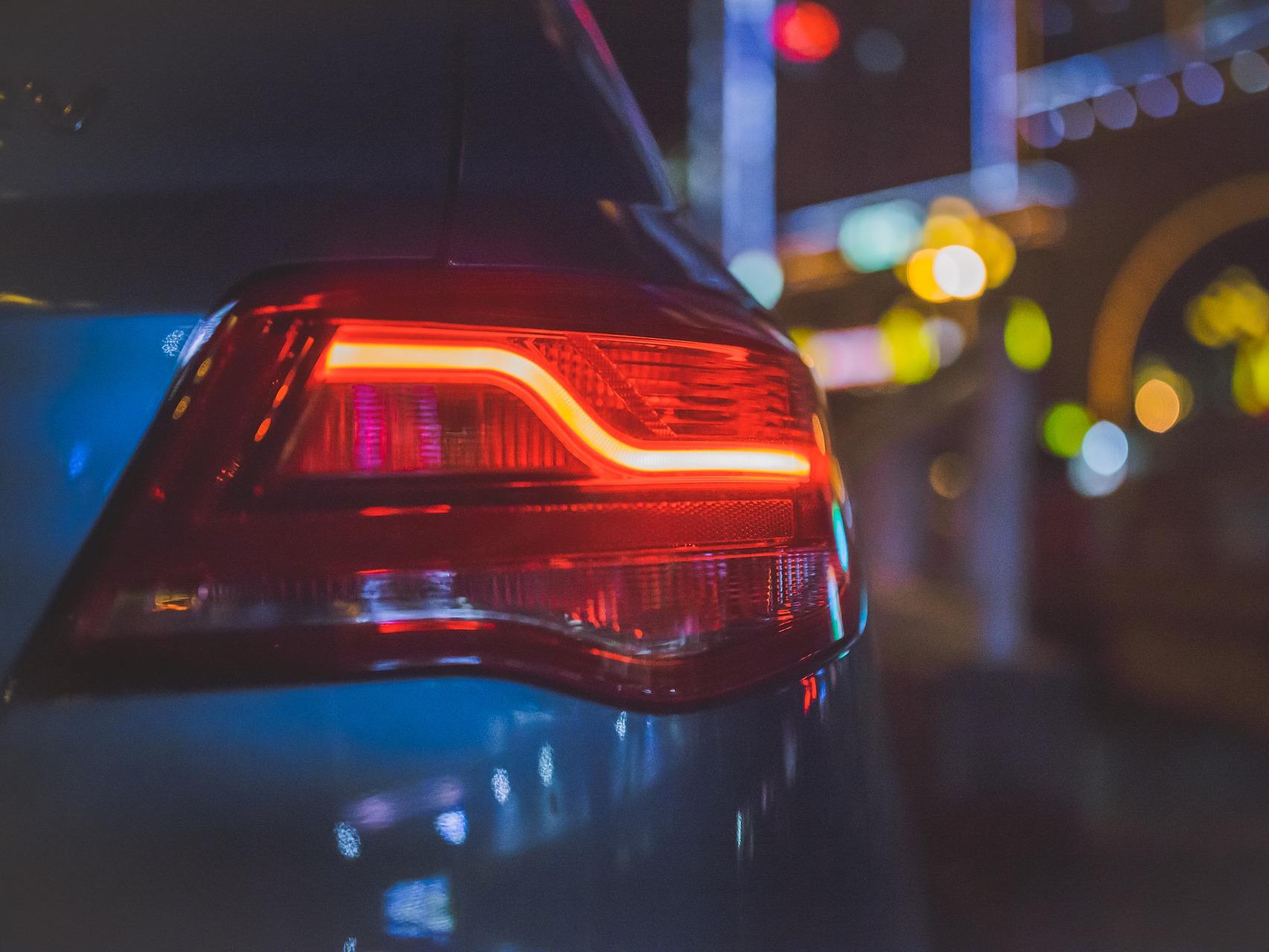 Пассажиры и водитель автомобиля, в котором погибла 14-летняя девочка, пытались свалить вину на нее