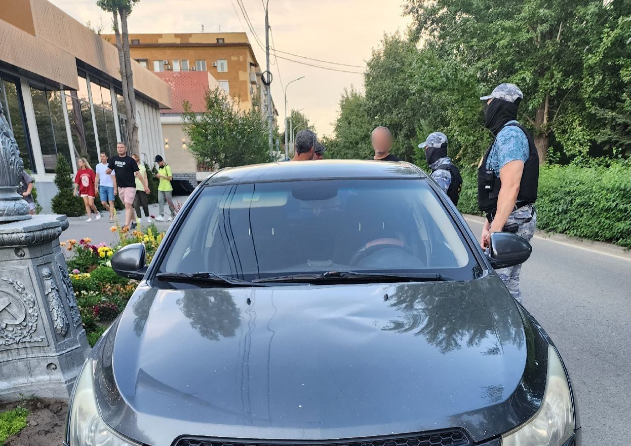 Волгоградец выплатил 600 тысяч рублей долга и вернул изъятый автомобиль