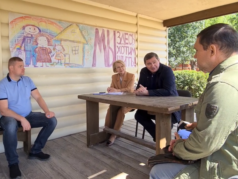 Губернатор внезапно нагрянул в незаконно построенный коттеджный поселок под Волгоградом