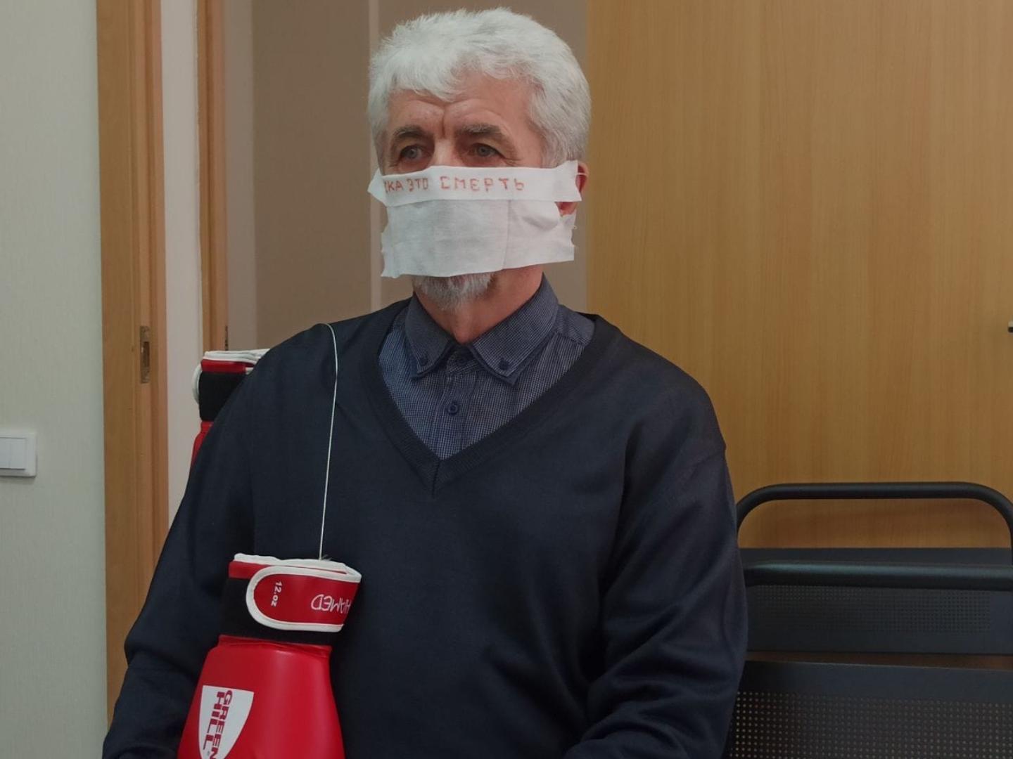 В Волгограде огласили решение по иску волгоградца против постановления Андрея Бочарова