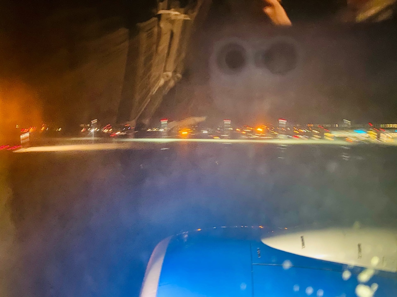 Заторы на дорогах в Волгограде сравняли цены на такси с авиабилетами