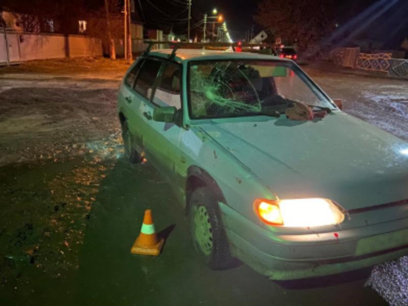 За сутки на волгоградских дорогах водители сбили четверых пешеходов 