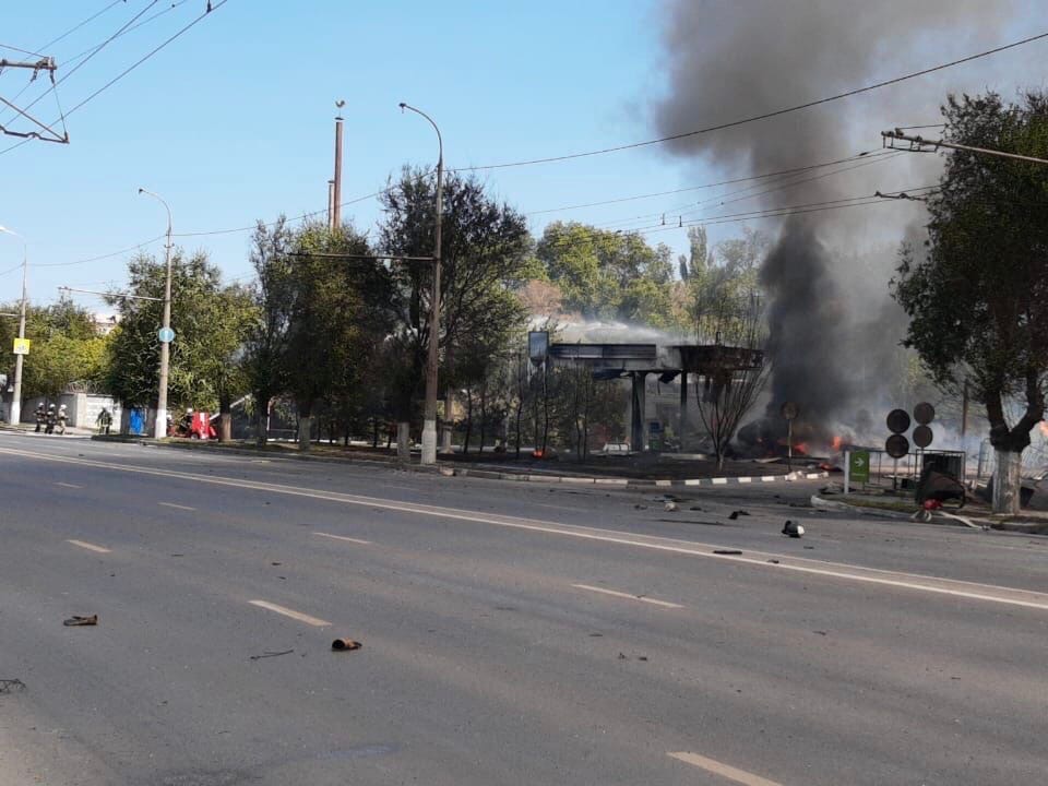 Взрыв на заправке в Волгограде парализовал работу общественного транспорта