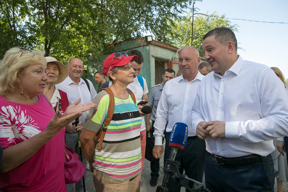 Андрей Бочаров распорядился снизить на 25 процентов арендную плату в регионе