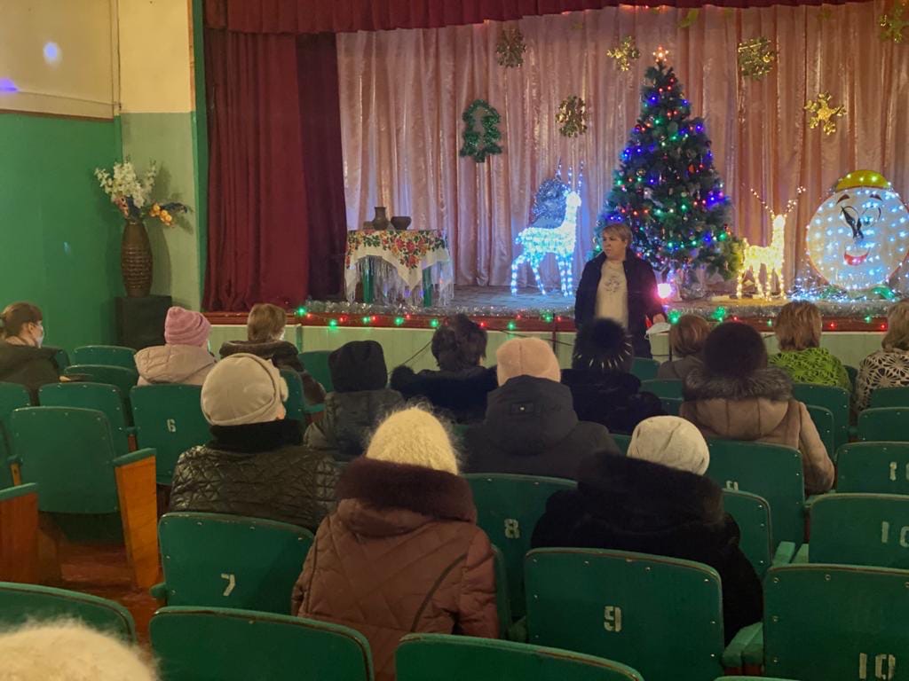 За пять дней до Нового года депутат Госдумы Ирина Гусева продолжает колесить по Волгоградской области, решая проблемы избирателей