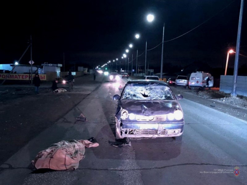 Полиция ищет свидетелей ДТП, в которых погибла супружеская пара волгоградцев и пострадал из 13-летний сын