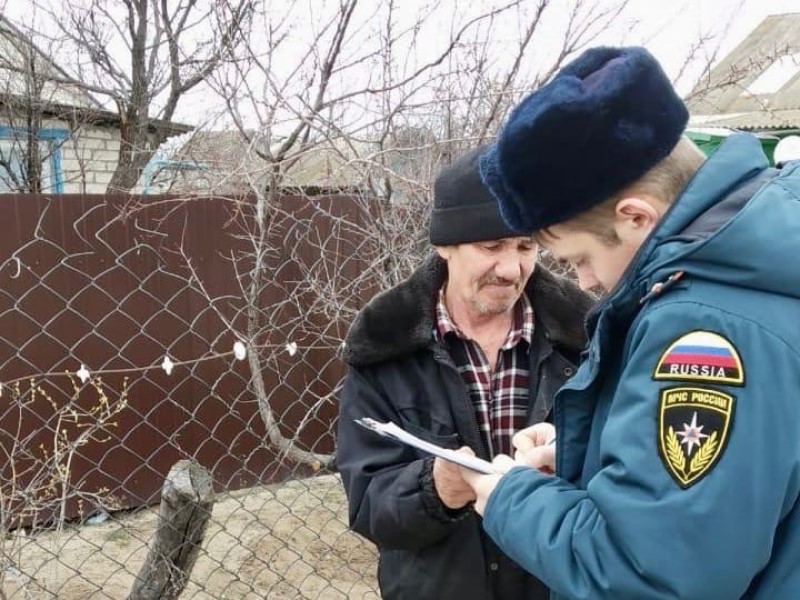 Весна толком не началась, а уже горим: в Волгоградской области зафиксированы первые пожары из-за костров сжигания травы