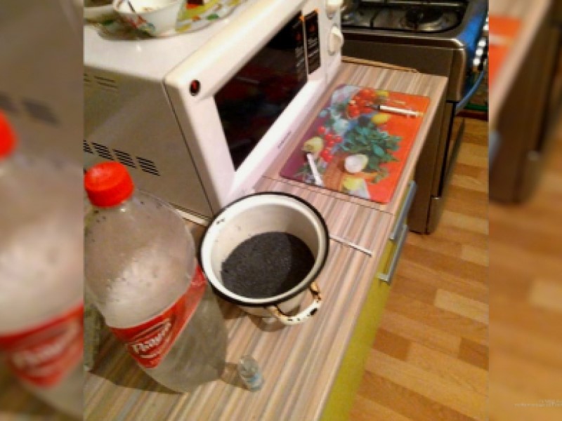 За бутылку волжанка организовывала наркопритон в своей квартире  