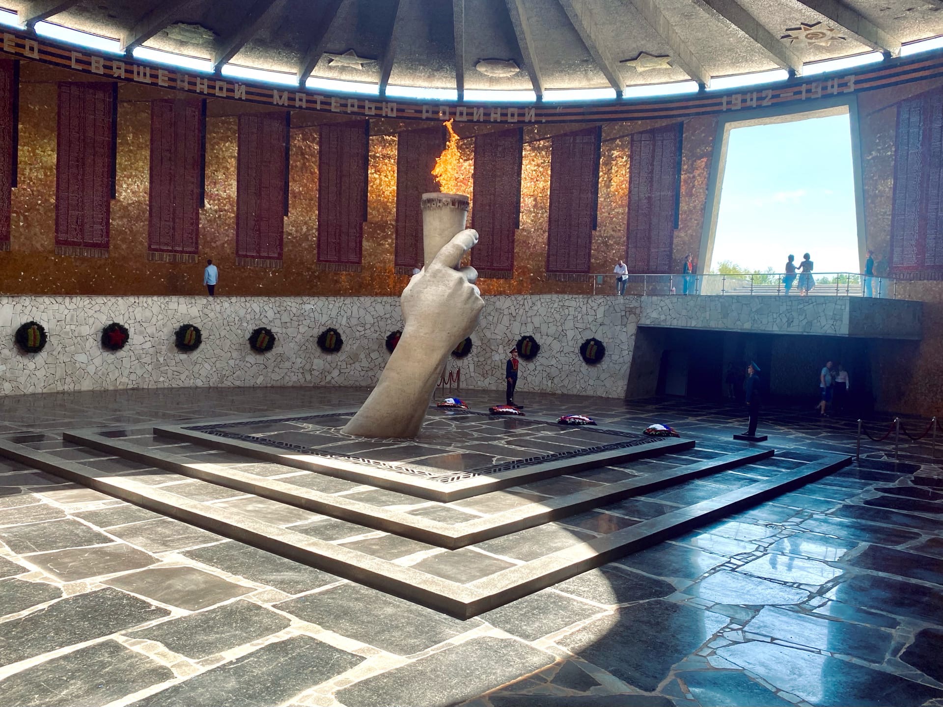 В волгоградском вузе таинственно пропали 200 тысяч бюджетных рублей нацпроекта