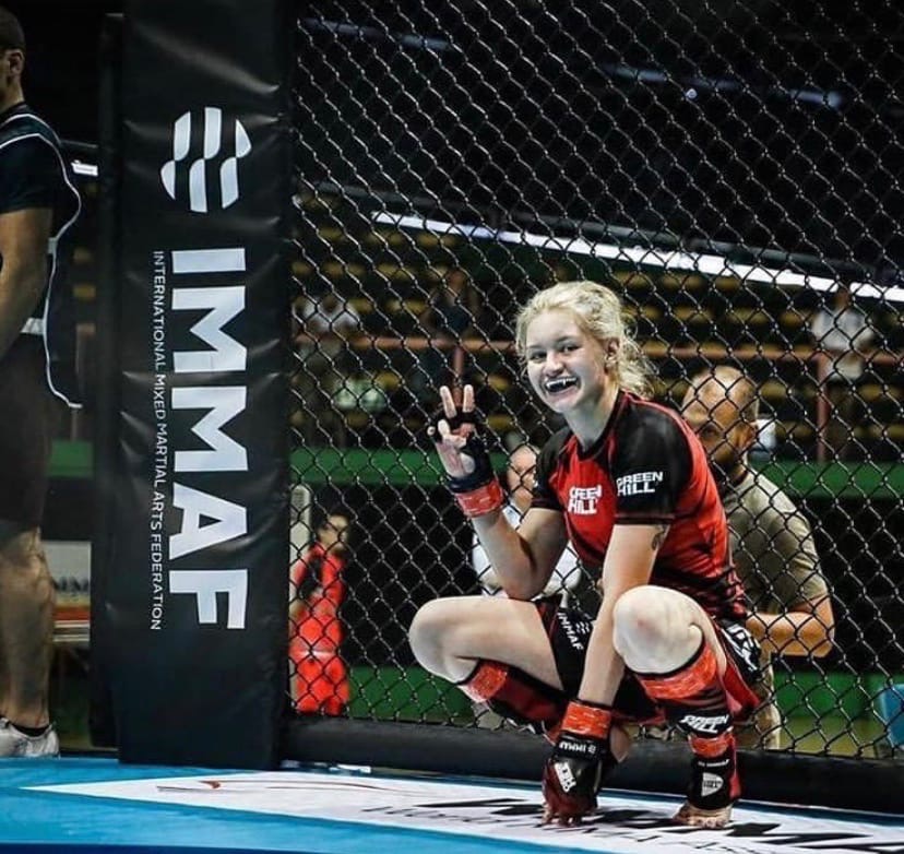 Волгоградская спортсменка по ММА победила чемпионку Кубка России