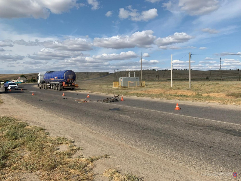 Водитель ГАЗели сбил пожилого велосипедиста в Волгоградской области 