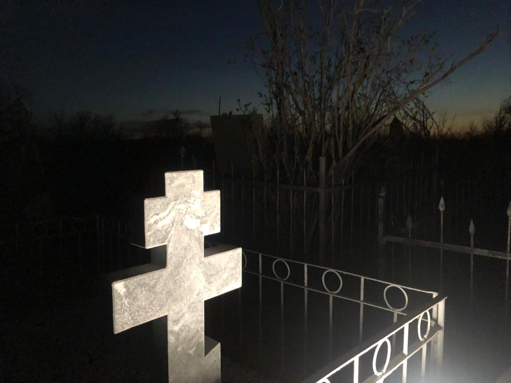 Волгоградцу ужесточили наказание за убийство возлюбленной на кладбище