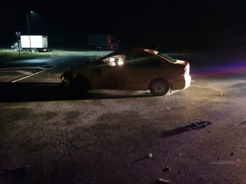 В Волгоградской области из-за пьяного тракториста в ДТП пострадали двухлетний ребенок и женщина