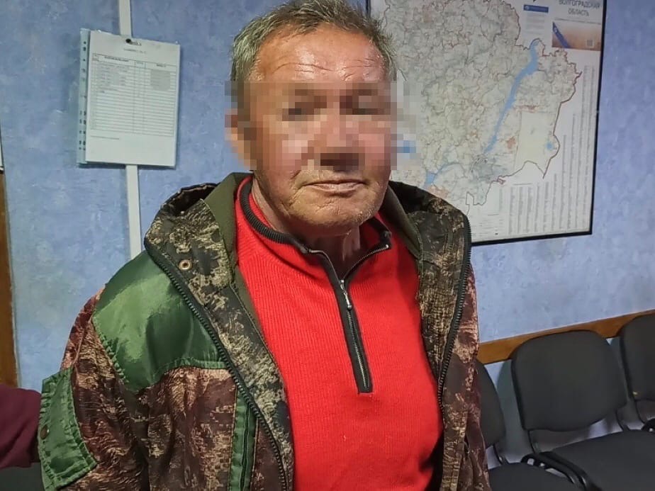 Восемь раз судимый омич зарезал троих человек в рабочем районе Волгограда