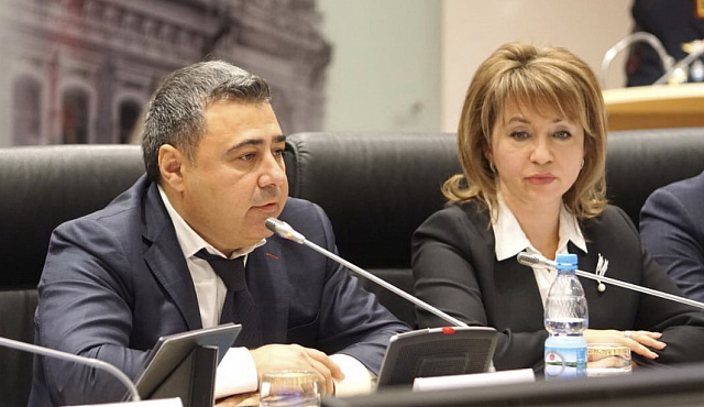 Волгоградская «Единая Россия» может выдвинуть в областной парламент маму действующего депутата