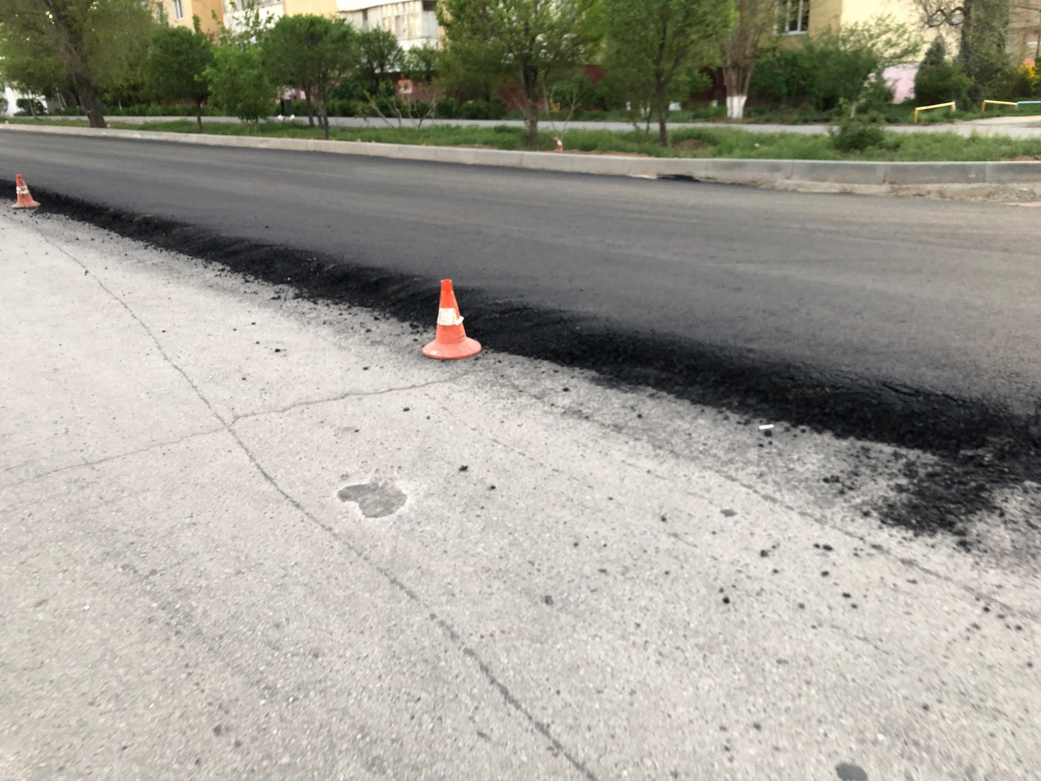 За бюджетный счёт муниципальное учреждение отремонтирует дорогу к посёлку миллионеров в Волгограде