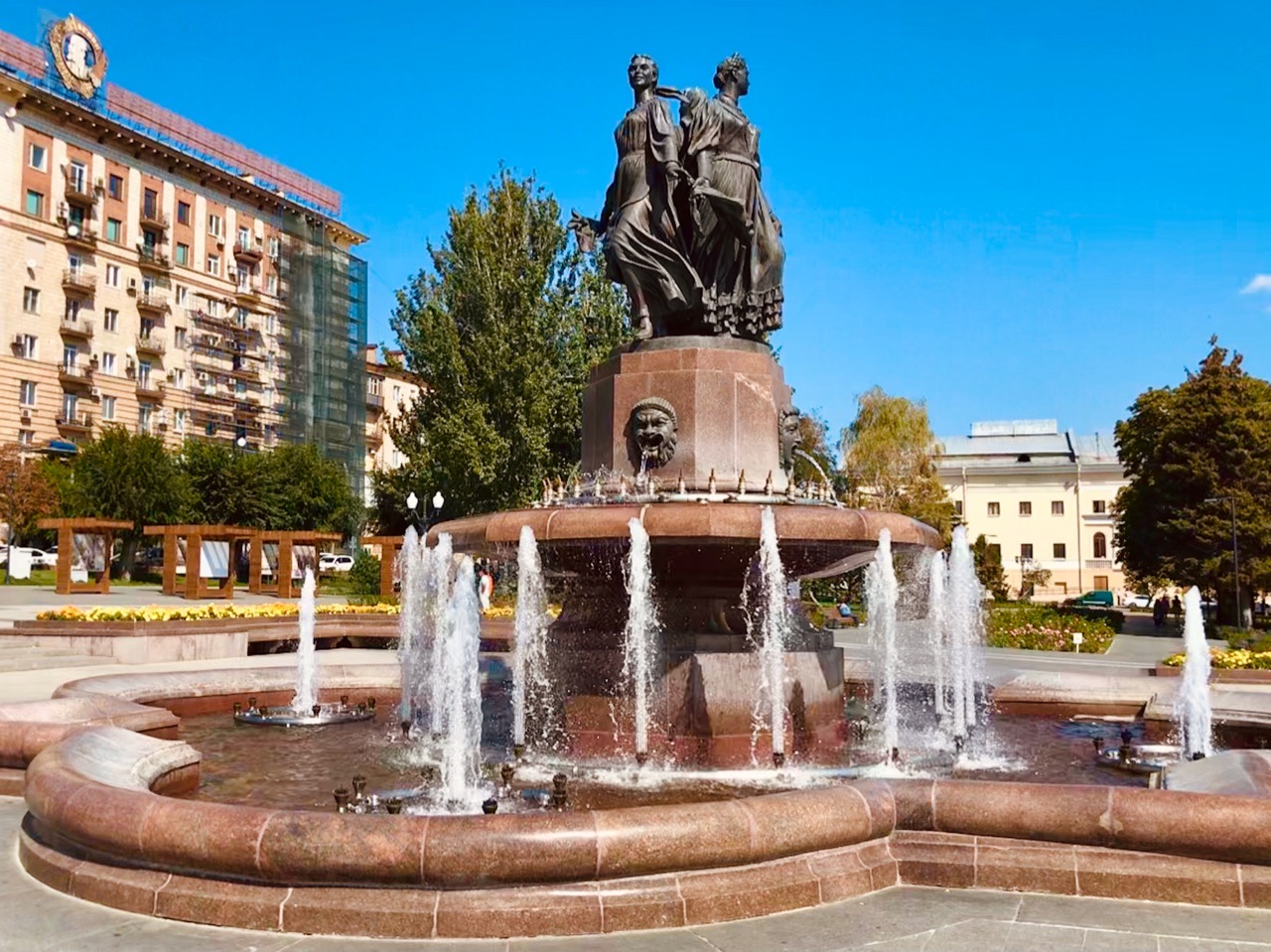 До конца недели еще в трех районах Волгограда отключат горячую воду