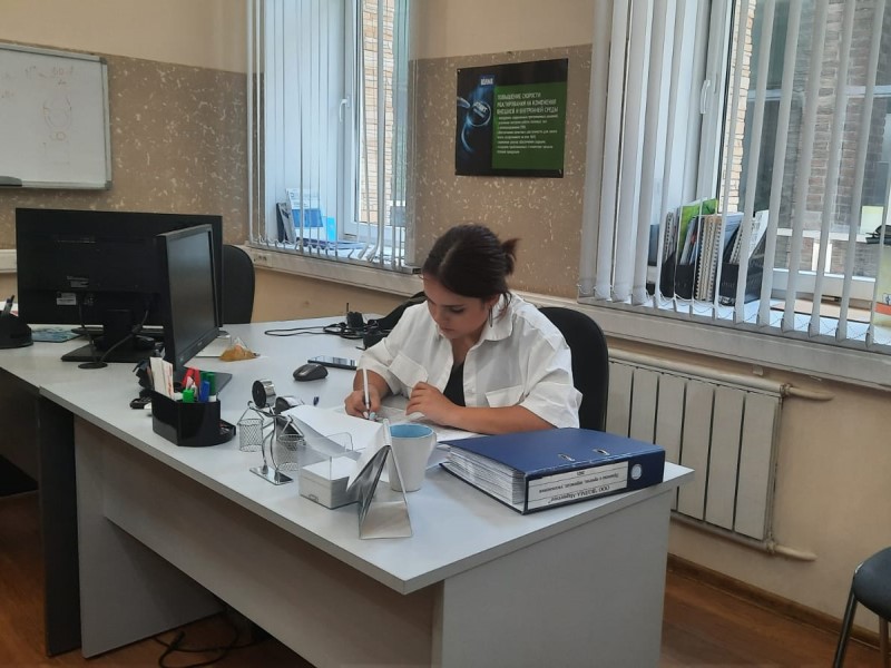 Волгоградские школьники получили трудовой опыт на предприятиях региона