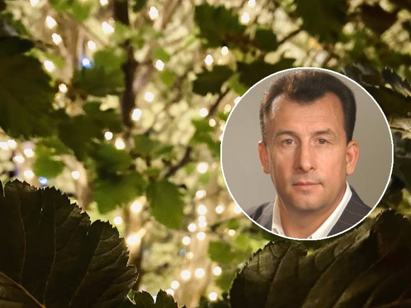 Мэр Фролово сегодня легально принимает подарки