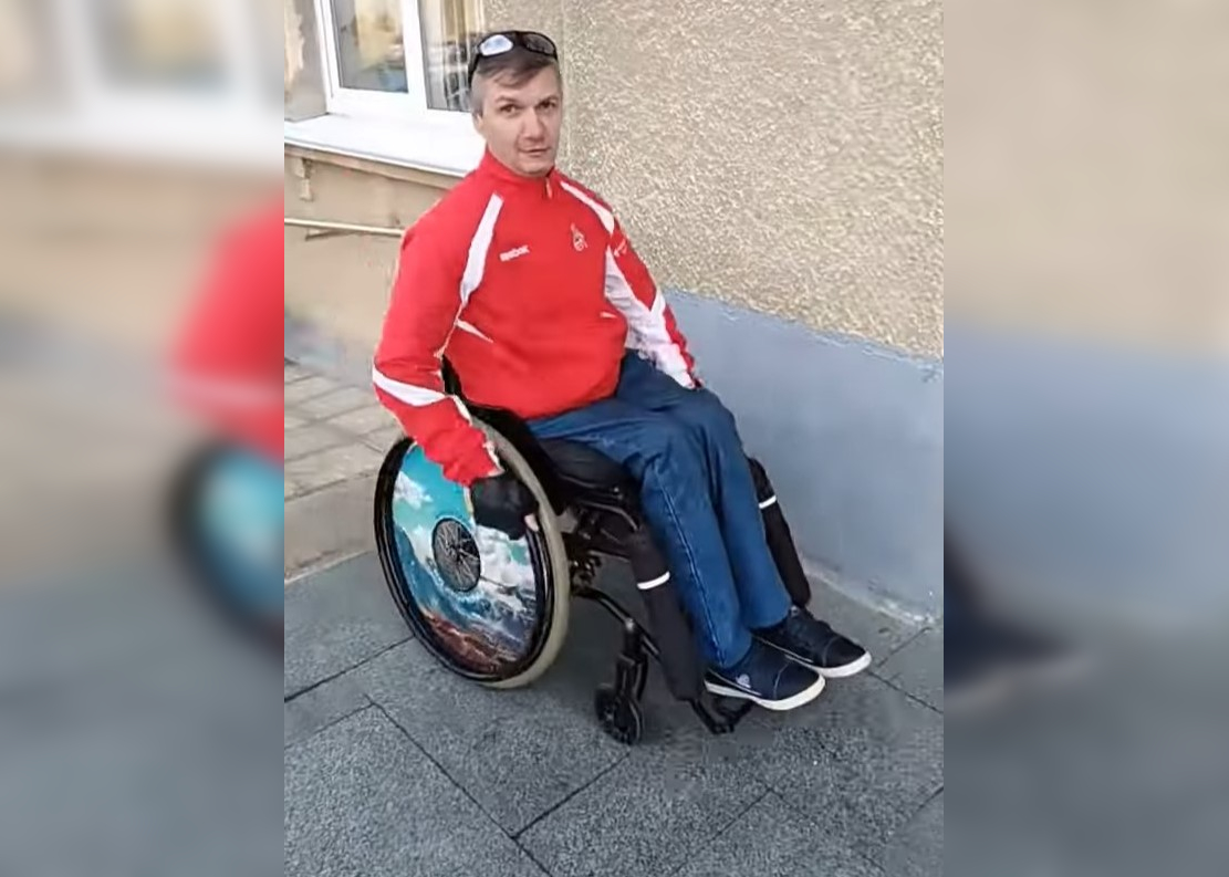 Администрация Волжского, несмотря на решение суда, отказывается выдавать квартиру инвалиду-колясочнику