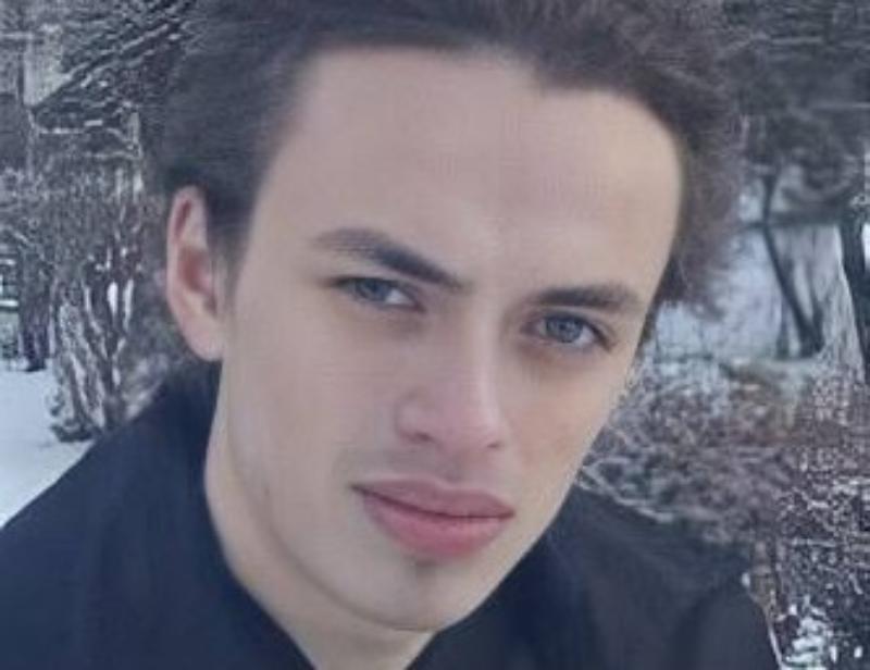 Парень модельной внешности бесследно исчез в Волгоградской области