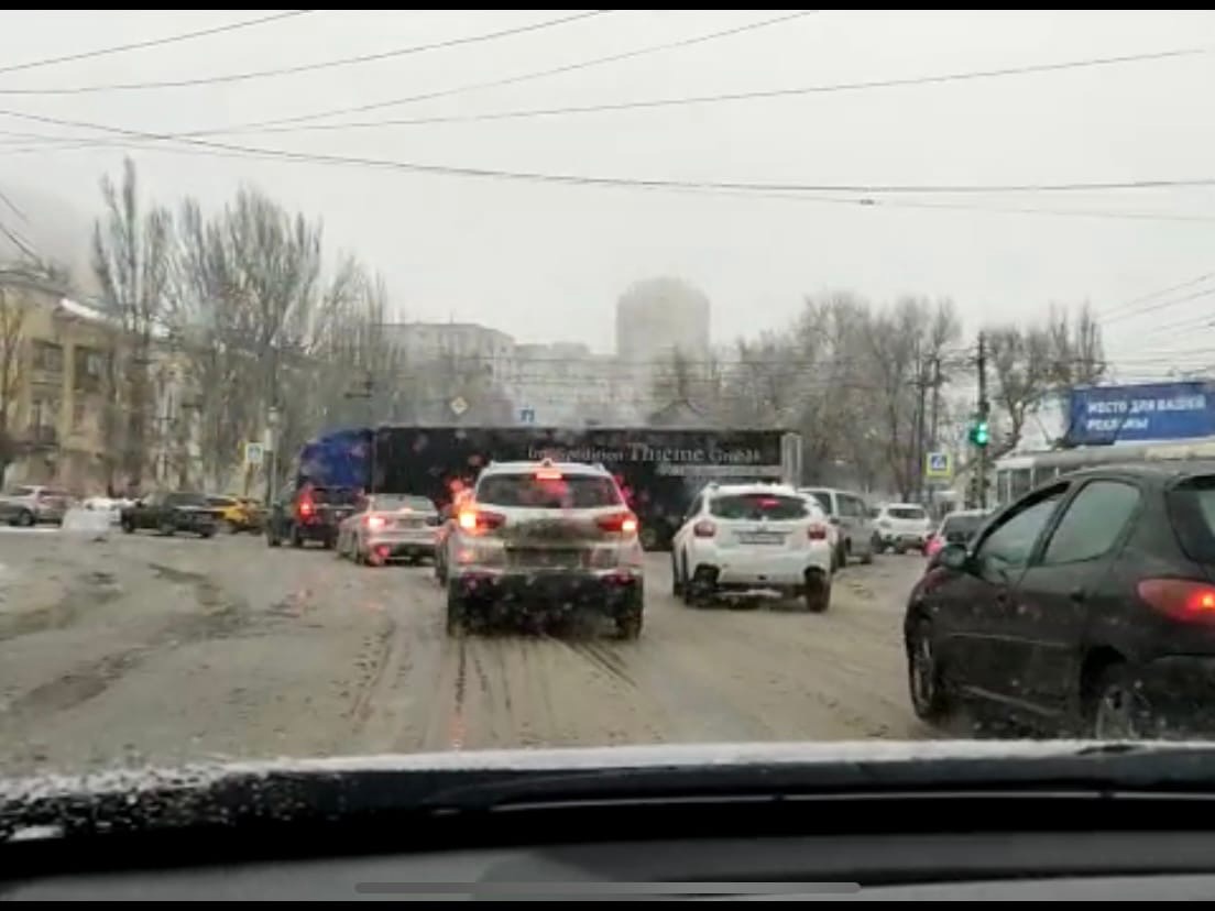 В Волгограде остановлено движение трамваев 9 февраля 