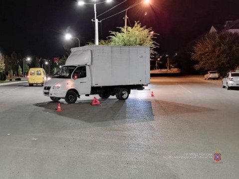 В Камышине «Газель» сбила молодую велосипедистку