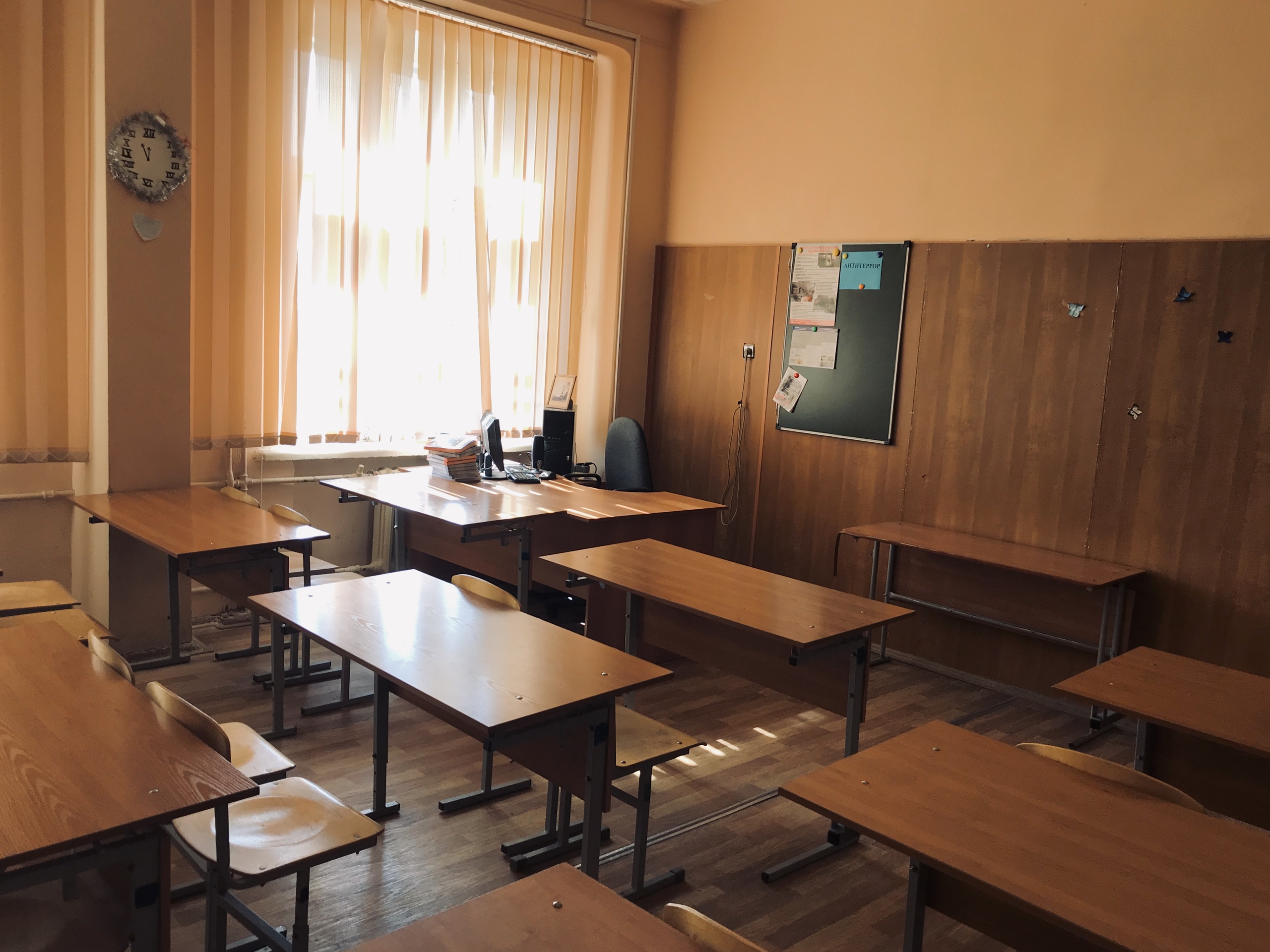 Ученики возвращаются за парты в колледжи и техникумы в Волгограде