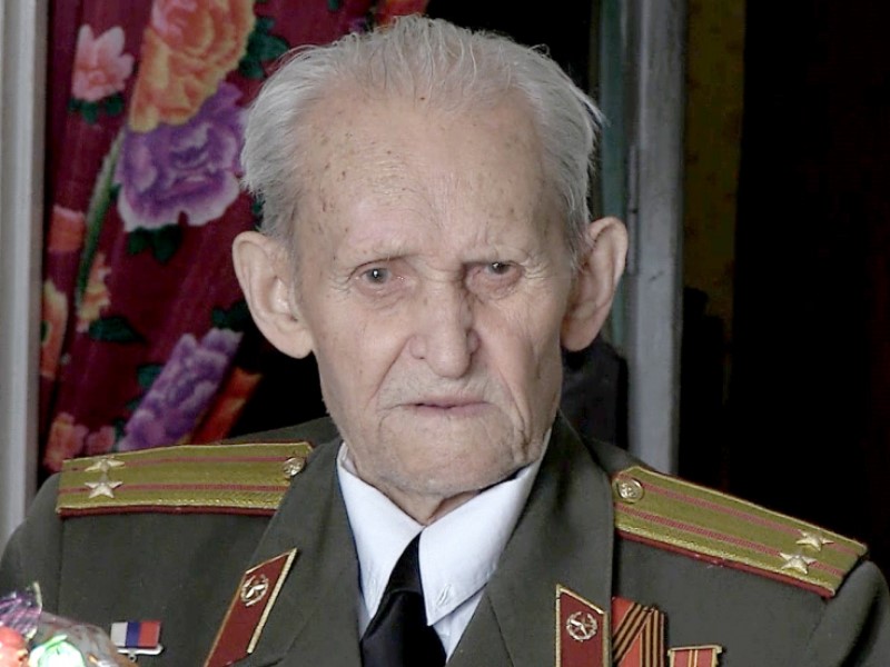 Скончался ветеран Сталинградской битвы, имя которого носит полицейский класс в Волгограде