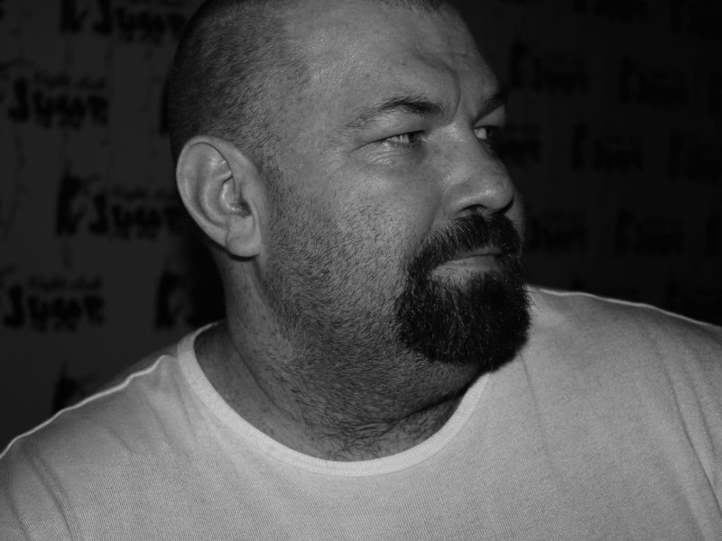 В Волжском скончался 46-летний мастер спорта международного класса Олег Козырев