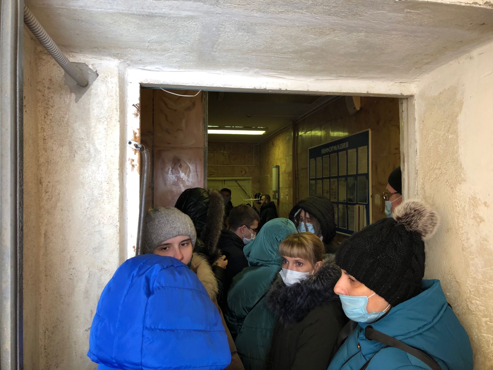 В Волжском пациенты переполнили ковид-зону