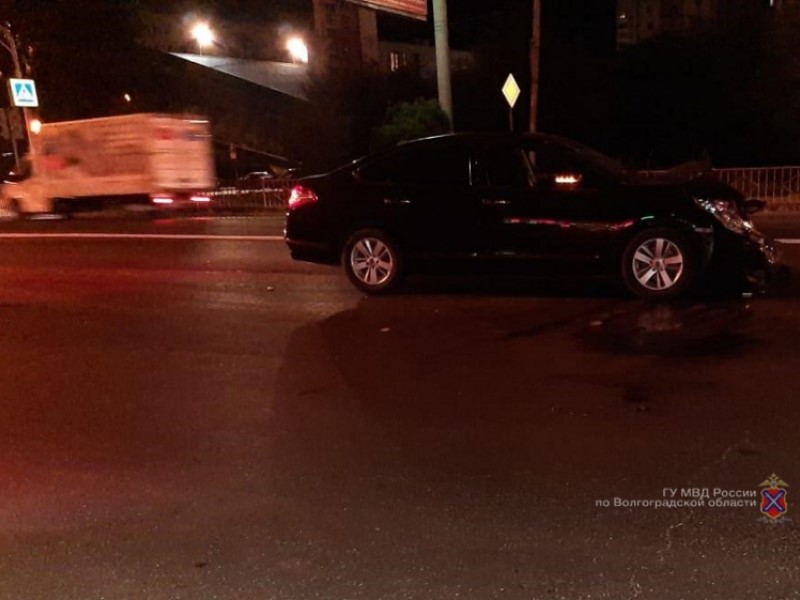 Компания молодежи разбилась в Волгограде